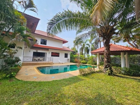 TEL : 092-288 9359 คุณดนิตาLine : https://line.me/ti/p/yxo92dHWP1ขายพูลวิลล่าในพัทยา หนองกระบอก ชัยพฤกษ์ขายพร้อมเฟอร์นิเจอร์และเครื่องใช้ไฟฟ้าขนาดที่ดิน 263 ตารางวา.4 ห้องนอน 5 ห้องน้ำ 1 ห้องแม่บ้าน มีห้องน้ำในตัวห้องซักล้าง ครัวยุโรป จอดรถ 2 คันห้องรับแขกชื่อ บริษัท โอนฟรี R-A1