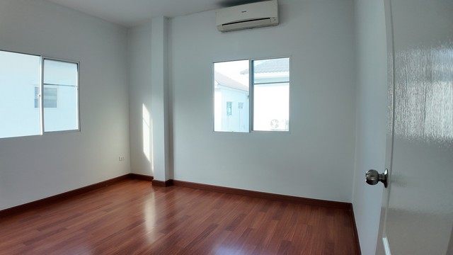 P275 ขายบ้านเดี่ยว 2 ชั้น โครงการ แลนซีโอ นอฟ รามอินทรา-วงแหวน (คู้บอน) Lanceo Nov ถนนเลียบคลองสอง ซอยคู้บอน 38 จาก ลลิล พร็อพเพอร์ตี้