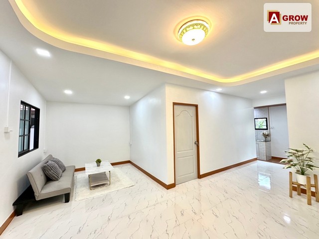 ม. กิตติชัย 9 ชอยมิตรไมตรี 18/5 ฟรีเฟอร์นิเจอร์ ชุดรับแขก เตาแก็ส เครื่องดูดควัน