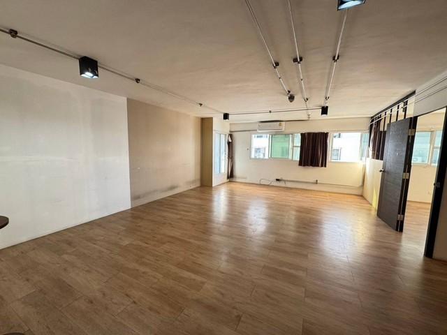 BH3345 ให้เช่า อาคารสำนักงาน ชั้น 5 มีลิฟท์ ซอยพหลโยธิน ย่านอารีย์ ใกล้ BTS อารีย์