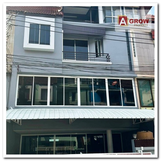 ให้เช่าโฮมออฟฟิศ  หมู่บ้านสินธานี รัชาดา-ลาดพร้าว ซอยลาดพร้าว 80