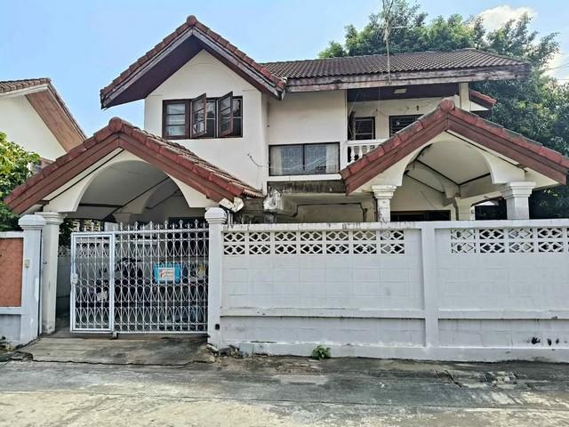 P277 ขาย บ้านเดี่ยว 2 ชั้น หมู่บ้านพิมพ์ทอง ลาดพร้าว101 บางกะปิ  ใกล้MRTลาดพร้าว101 เลียบด่วน โพธิ์แก้ว ขายตามสภาพ บ้านต้องรีโนเวท