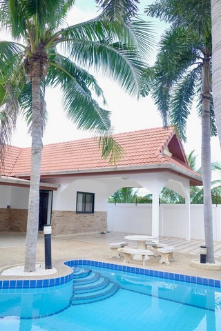 AOM 1609บ้านมีระบบโซลาเซลผลิตไฟฟ้า นํ้า 2 ระบบ บาดาล,ประปา มีนํ้าใช้ตลอดปี Rent 55,000 Deposit 2 months  Advance pay 1 month1/5 3 Bedrooms Pool Villa cozy styleHouse with cozy and stylish place. Newly renovation offers for group of friends and families with calm atmosphere. There are 3 bedrooms, 3 baths, living room, working space, private swimming pool, Wifi, Netflix,  kitchen and well equipped kitchen.Spacious house come with full scale kitchen and dining table 3 queen size beds  Big space of living room with cozy style  3 bathrooms  a proper working space  1 parking space in the house  more space for parking, outside the house   private swimming pool villa    CCTV  allow to maximum 6 guests1/5 3 Bedrooms Pool Villa cozy style- 3 ห้องนอน 3 ห้องน้ำ ตกแต่งใหม่ สไตล์ cozy พร้อมเฟอร์นิเจ