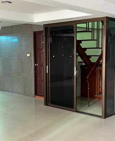 BH3357 ให้เช่าอาคารพาณิชย์ พร้อมเนื้อที่หน้าบ้าน ติดถนนซอยติวานนท์