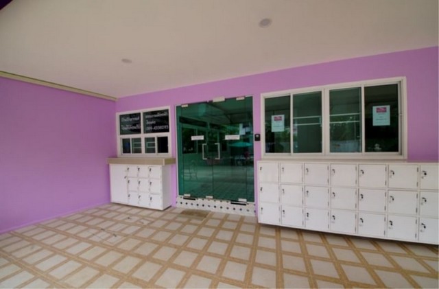 หอพัก 4 ชั้น ใกล้ม.เชียงใหม่ เดินทางสะดวก