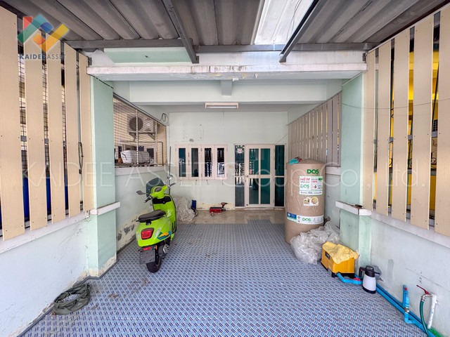 ทาวน์เฮ้าส์ ถนน หลวงทรงพล ท่าพี่เลี้ยง เมืองสุพรรณบุรี