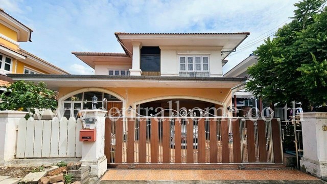 R1 บ้านเดี่ยว ภัสสร 1 รังสิต - คลองสาม ราคาถูก ต่อเติมห้องโถงด้านหน้าบ้าน 