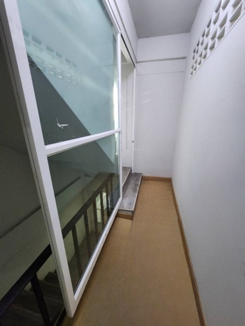 BTSวัดพระศรี 200 ม.เซ็นทรัล รามอินทรา 600 ม เปิดซิง! อาคารพาณิชย์ 5 ชั้น  มีดาดฟ้า ให้เช่าชั้น 2 ถึงชั้น 5 ติดถนนใหญ่ 4นอน 278 ตร.ม.ทำเลดี