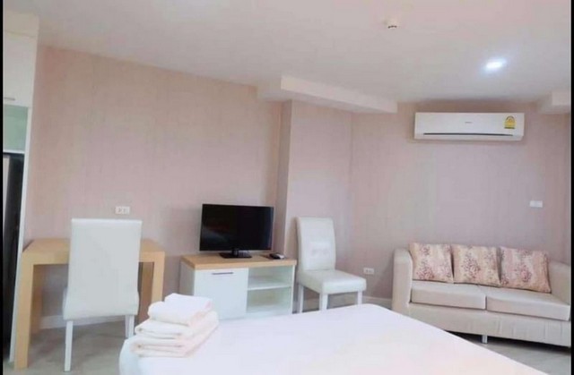 ขายราคาถูกสุดๆ ห้องสภาพเดิม วิวภูเขา ชญยล คอนโด     