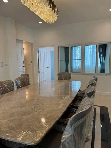 รหัสทรัพย์ R3242 ให้เช่า  บ้านชั้นเดียว พื้นที่กว้าง ย่าน บางนา-ตราด ใกล้เมกะ