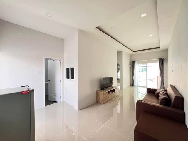 ปล่อยเช่าทาวน์โฮมชั้นเดียว สไตล์มินิมอล ใกล้มาบตาพุด กรอกยายชา ระยอง