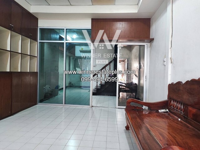 ขายทาวน์เฮ้าส์2ชั้น ย่านบางกะปิ หมู่บ้านยลประภา โพธิ์แก้ว ซ.4 พร้อมอยู่