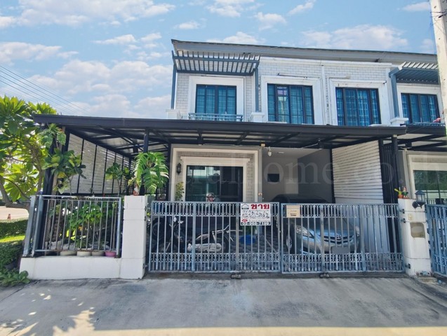 P1 ทาวน์เฮ้าส์ พฤกษาวิลล์ พหลโยธิน - รามอินทรา หลังมุม