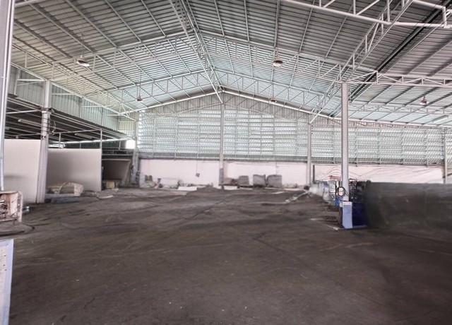 ขายที่ดิน 1 ไร่ โกดังพร้อมออฟฟิศสำนักงา บ้าน 2 ชั้น  และที่พักอาศัยคนงาน ซ.ตาสิน ต.บางโฉลง อ.บางพลี