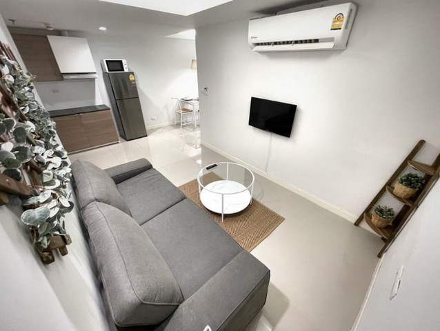 The Waterford Sukhumvit 50 private quiet comfortable 8th floor BTS On Nut