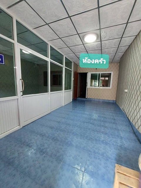 รพ.บางปะกงปิยะเวช 1.6 กม. ตลาดบูรพา 2 กม. บ้านเดี่ยว 1ชั้น 3นอน 22ตร.วา.95ตร.ม.1 แอร์  ถ.บางนา-ตราด ซีเจ บางเกลือ รร.วัดบางวัว 3.2 กม.