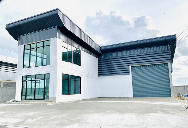 บ้าน ให้เช่าบ้านหรูสไตล์อังกฤษ ม.เพรสทีจ ฟิจเจอร์-รังสิต  ไม่ไกลจาก Home Pro รังสิต 4.3 กม. 45000 BAHT  พื้นที่ =  51 ตาราง-วา เป็นส่วนตัว เป็นบ้านหรูสไตล์อังกฤษที่เหนือกว่าด้วยฟังก์ชันเพื่อการอยู่อาศัยที่ครบครัน และตั้งอยู่บนทำเลมีสิ่งอำนวยความสะดวก