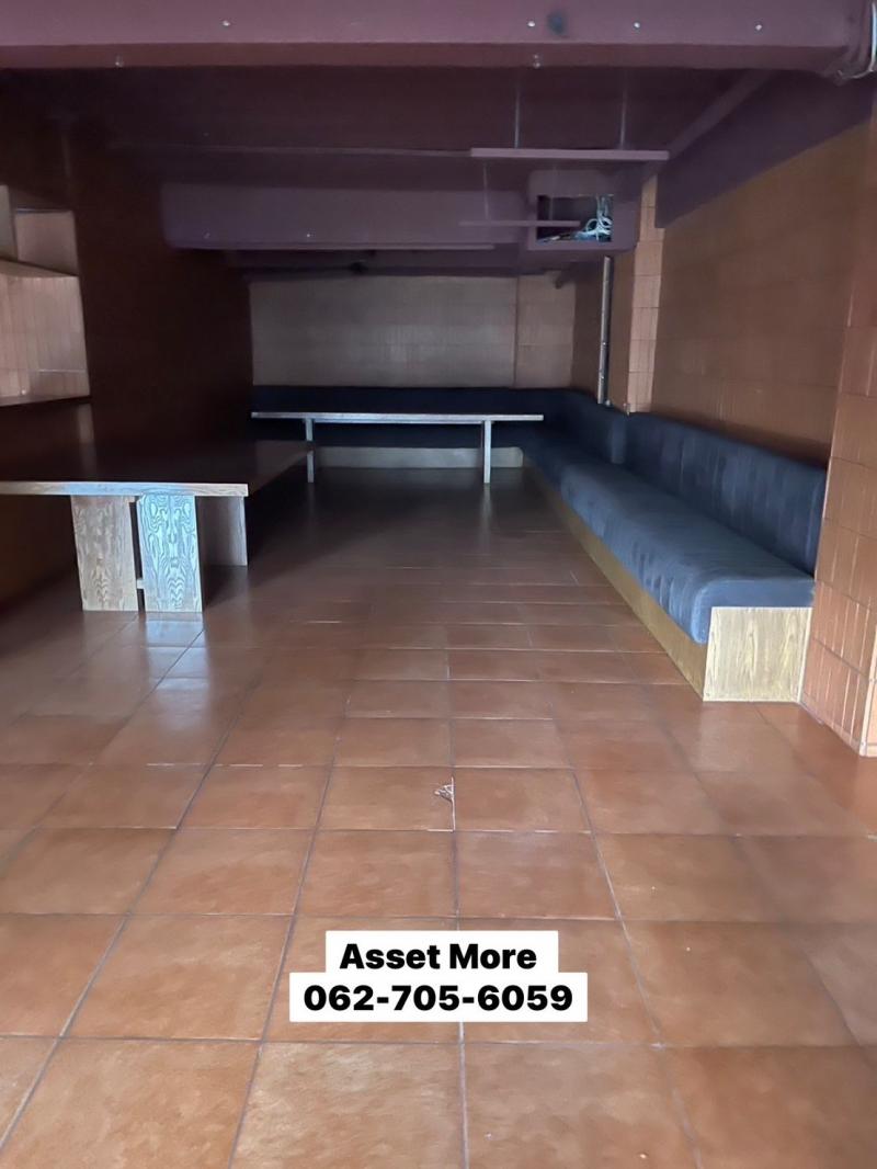 (ให้เช่าด่วน) อาคารพาณิชย์ย่าน (ทองหล่อ)  ขนาด200 ตารางเมตร  ใกล้รถไฟฟ้าทองหล่อ เขตวัฒนา