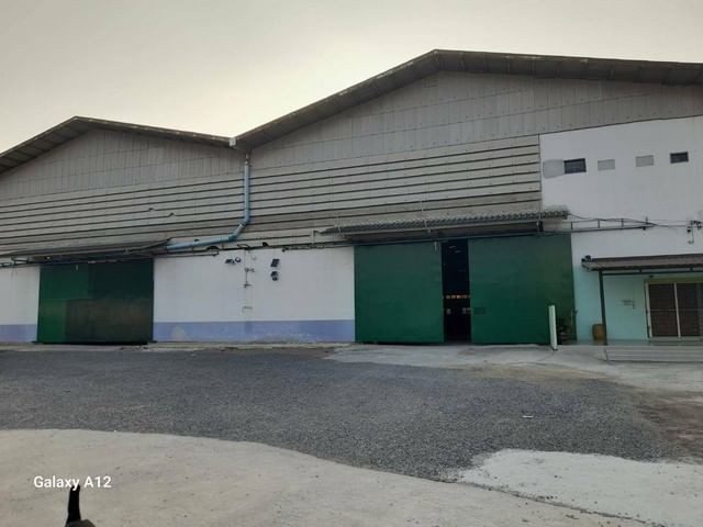 เช่าทำโกดังหรือโรงงานพร้อมออฟฟิตติดถนนพระราม2 ซอยวัดเทพธงชัย ต.บางน้ำจืด อ.เมือง จ.สมุทรสาครรหัส AOM 1638โกดังหรือโรงงานพร้อมออฟฟิตติดถนนพระราม2และออฟฟิศ ตั้งอยู่ในพื้นที่สีชมพูสามารถทำโรงงานได้ และ ขอใบ รง.4 ได้ รถเข้า-ออกสะดวกสบาย ใกล้ทางด่วน1.โกดัง ขนาด 2,502 ตรม2.ออฟฟิศ 2 ชั้น ขนาด พื้นที่ใช้สอย 454 ตรม. มีห้องน้ำ 4ห้อง มีห้อง ขนาดเล็ก ,กลาง และใหญ่ ไว้ประชุมได้3.ด้าน