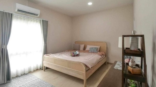 บ้านเดี่ยว 2 ชั้น สไตล์ญี่ปุ่น เฟอรืครบ พร้อมเข้าอยู่ ใกล้เซ็นทรัลเฟส