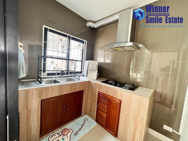 ขายบ้าน เรสท์ทาวน์ บางนา ซอยวัดสลุด 3 นอน  ต่อเติมห้องครัว ราคาดี ทิศเหนือ