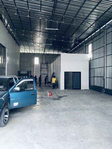 เช่าโกดังซอยนวมินทร์  111 แยก 4 แขวงนวมินทร์ เขตบึงกุ่ม กรุงเทพ