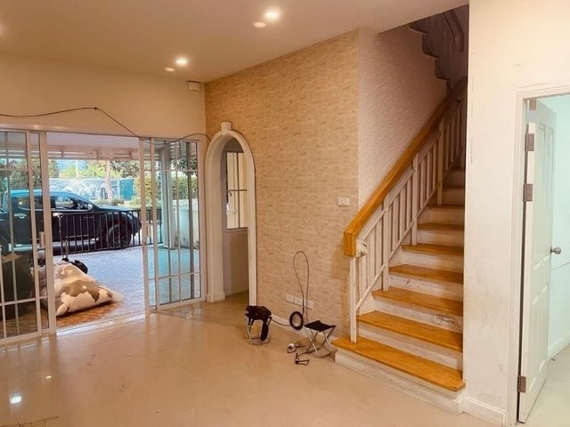 ขายต่ำกว่าราคา บ้านเดี่ยว 2 ชั้น รีโนเวทใหม่ โครงการ ดีญ่าวาเลย์ สันทราย