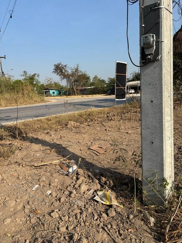 ขายที่ดินโฉนดครุฑแดง 4-2-50 ไร่ บ้านท่าซุด  ต.บางประมุง อ.โกรกพระ จ.นครสวรรค์ ด้านหน้าติดถนนท่าทอง  ด้านหลังติดคลองบางปะมุง