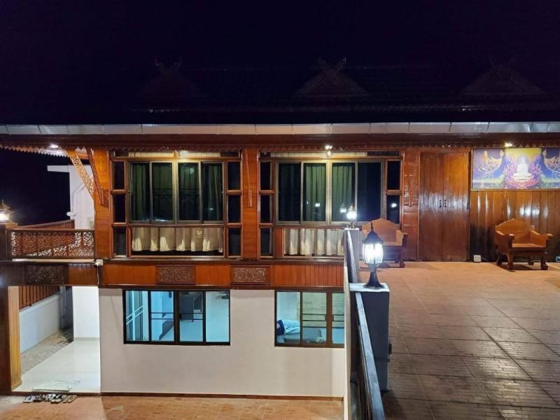 บ้านไม้สัก 2 ชั้น ลดราคาขาย 6.9 ล้าน​ 80 ตรว. 6 นอน 4 น้ำ #อำเภอเมือง #ใกล้สนามบินเชียงใหม่ #ใกล้เซ็นทรัลแอร์พอร์ต