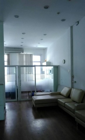 ขายโฮมออฟฟิศ ทำเลทองราคา 13.9 ล้าน แขวงจันทรเกษม เขตจตุจักร พื้นที่ใช้สอย 300 ตารางเมตร