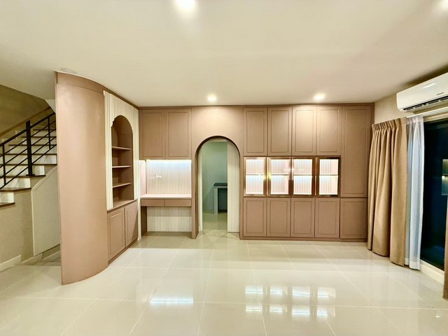 ขายบ้านเดี่ยว Centro พระราม2 - พุทธบูชา 52.5 ตรว. 4นอน 5น้ำ ต่อเติมและตกแต่งทั้งหลัง