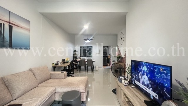 P1 ทาวน์เฮาส์ 2 ชั้น บ้านพฤกษา ลำลูกกา - วงแหวนฯ คลอง 7