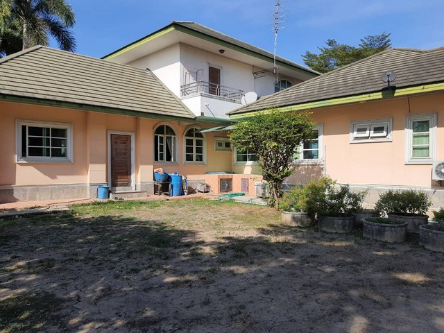 ขายบ้านหรูพร้อมที่ดิน เนื้อที่ 10 ไร่ 2 งาน 84 ตารางวา ใกล้แยกนพวงค์ปทุมธานี  (5)