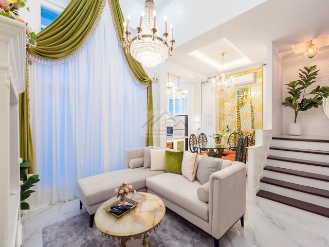 ขายดาวน์คอนโด Origin Play Bangsaen ชั้น 15 (Sea View) ราคาพิเศษ!