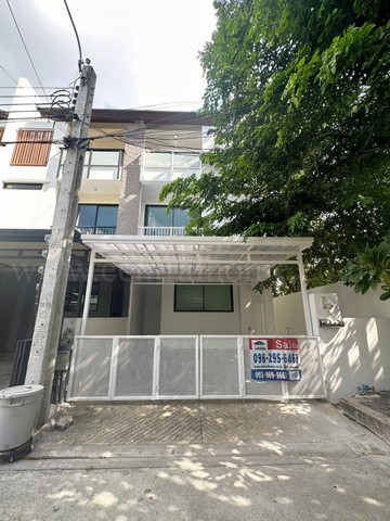 ให้เช่า ทาวน์เฮ้าส์ ไพรเวท เนอวานา ไลฟ์ ลาดพร้าว 71 หลังมุม รีโนเวทใหม่