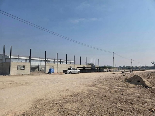 ขายโกดังพื้นที่สีเหลือง เนื้อที่ดิน 2 ไร่ ต.หนองบอนแดง  อ.บ้านบึง  จ.ชลบุรี