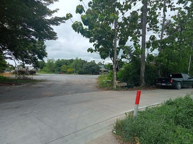 ขายที่ดินแหลมฉบังศรีราชาชลบุรี  ซอยวัดทุ่งกราด แหลมฉบัง  ชลบุรี บนเนื้อที่  4-1-49ไร่ ผังสีส้ม