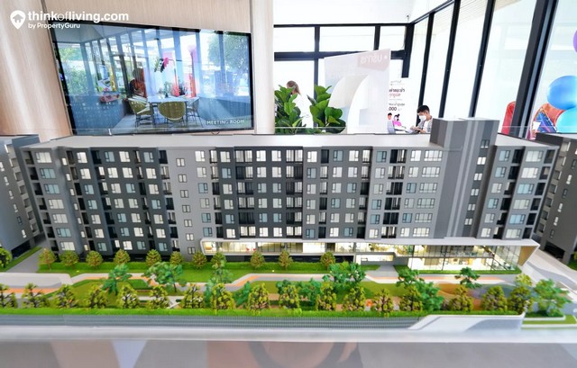 ขายดาวน์ คอนโด Atmoz Season Ladkrabang ( แอทโมซ ซีซั่น ลาดกระบัง )ใกล้นิคมลาดกระบัง ใกล้มหาลัยลาดกระบัง ตึกB ชั้น4 23.5 ตรม. ห้อง B0427.ขายดาวน์เดือนสุดท้าย รีบมาซื้อก่อนโอนจ้า.ขายดาวน์ราคา 140,000 บาท (ออกค่าเปลี่ยนสัญญาให้)เหลือต้องจ่ายโครงการ 1,325,802 บาทรวมราคาคอนโดเพียง 1,465,802 บาท.ระเบียงทิศเหนือ หันออกนอกโครงการแถมฟรีเครื่องใช้ไฟฟ้าและเฟอร์นิเจอร์ฟรี ค่าส่วนกลาง 1 ปี (มูลค่า 12,690 บาท)ส่วน