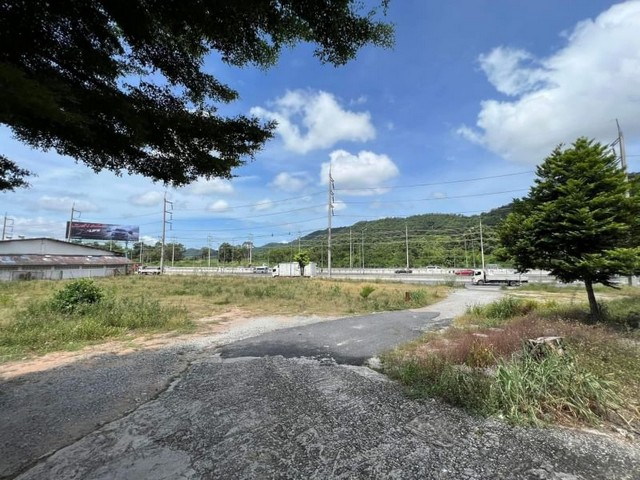 ขายที่ดินเปล่าบางพระ ติดบายพาส ชลบุรี-พัทยา ใกล้ถนนข้าวหลาม TP-L0950