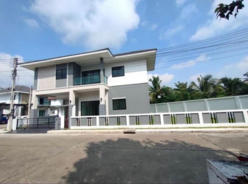 บ้านสองชั้นในโครงการ #เอเรสม่าวิลล์ ให้เช่า 50,000/เดือน #หางดง ใกล้ #นานาชาติลานนา #เฟอร์นิเจอร์ครบ #พร้อมเข้าอยู่