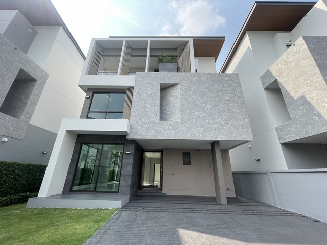 ขายบ้านเดี่ยว โครงการ เดอะเจนทริ คัลทิวาร์ พระราม 9  The Gentry Cultivar Rama 9 ขนาด 75.3 ตร.วา บ้านใหม่ใกล้สนามบินสุวรร