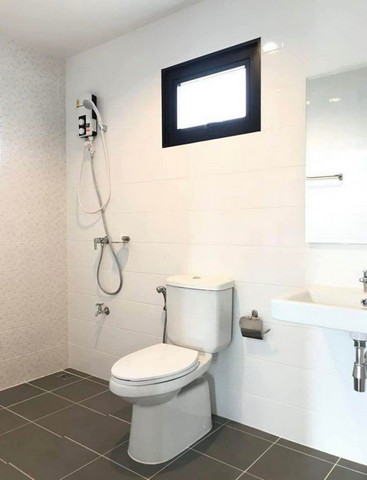 LV53033 ให้เช่า ทาวน์โฮม ยูนิโอ ทาวน์ ลำลูกกา คลอง 4  / Unio Town Lamlukka-Klong 4 ใกล้ตลาด AC