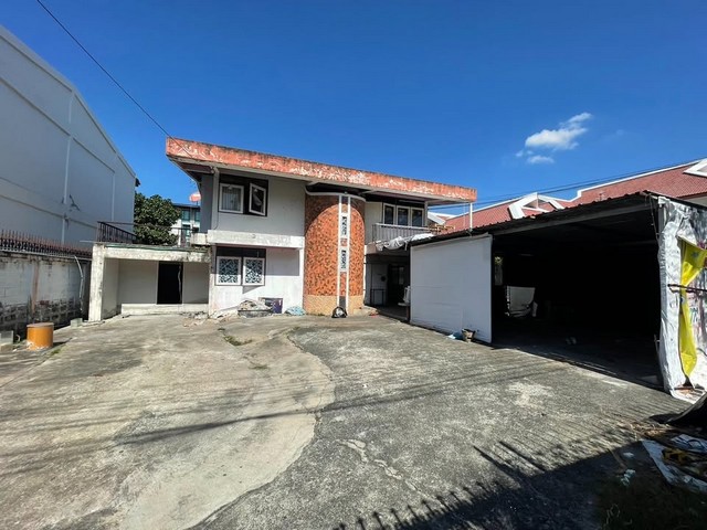 P337 ขาย และ ให้เช่า บ้านเดี่ยว 2 ชั้น ซอยลาดพร้าว 122 รามคำแหง 65 มหาดไทย ขายตามสภาพบ้านต้องรีโนเวทเอง