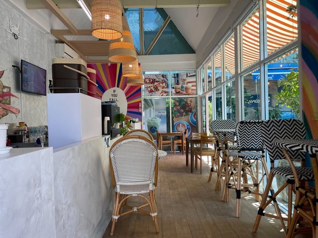 HR2167ให้เช่าพื้นที่ขนาด 37 ตรม.ย่านเจริญกรุง ใกล้โรงเรียนนานาชาติโชรส์เบอรี กรุงเทพฯ เหมาะทำคาเฟ่ ร้านอาหาร ร้านเดลิเวอรี่