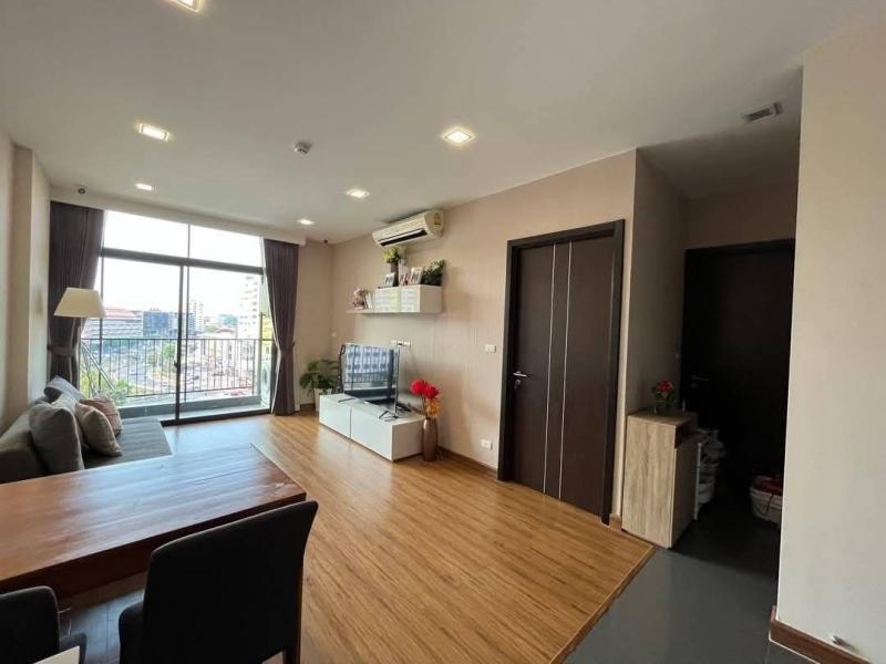 ให้เช่า/ขาย 4.2 ล้าน 54.43 ตรม. Stylish Condo มองเห็นวิวถนนเลียบคลอง วิวดอยสุเทพ #เฟอร์นิเจอร์ครบครัน  (ห้องว่าง 1 มี.ค. 2568) พร้อมเข้าอยู่