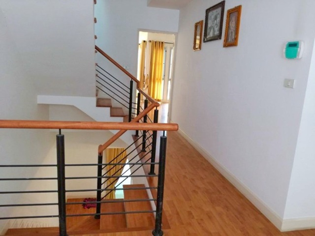 แม็กซ์แวลู 1.4กม.แฟชั่นไอส์แลนด์  MRT วงแหวนตะวันออก 1.2 กม. นวมินทร์ 82 รามอินทรา62 ทาวน์เฮาส์ 3ชั้น 3นอน 4น้ำ  22ตร.วา. 270ตร.ม.