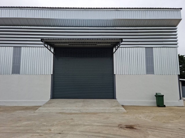 ให้เช่า โกดังสินค้าติดริมถนนใหญ่ 340 บางบัวทอง-สุพรรณบุรี ติดถนนใหญ่ เดินทางสะดวก