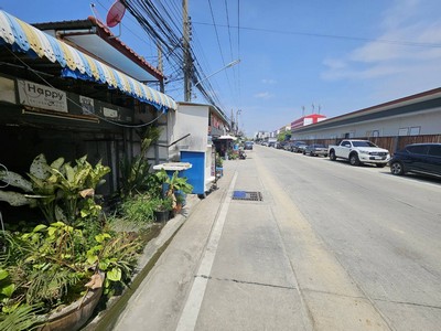 ด่วน !! ถูกกว่าตลาด ขายทาวน์โฮม 2 ชั้น หมู่บ้านสวนเก้าแสน ทำเลดี เดินทางสะดวก