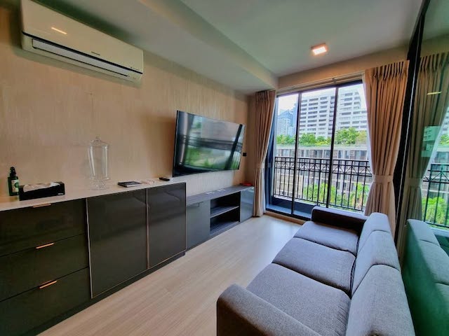 =Venio Sukhumvit 10 Private clean comfortable 8th floor BTS Asoke