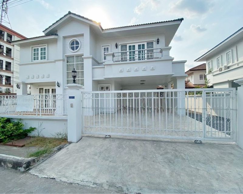 เช่าบ้านเดี่ยว2ชั้น คลอง 4 ธัญบุรี หมู่บ้าน แพรมาพร ติดถนน รังสิตนครนายก  ใกล้โลตัสคลอง4,โรงเรียนสวนกุหลาบรังสิต,ดรีมเวิล์ด